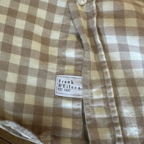 Frank and Eileen Women’s Gingham Barry Button Up 100% Cotton Small - Picture 11 of 12